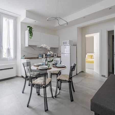 Via Ponte Alle Mosse, 19 - Florence Charming Apartments - A Chic, Newly Renovated Apartment Near Tram Leopolda, A Few Min From Downtown 외부 사진