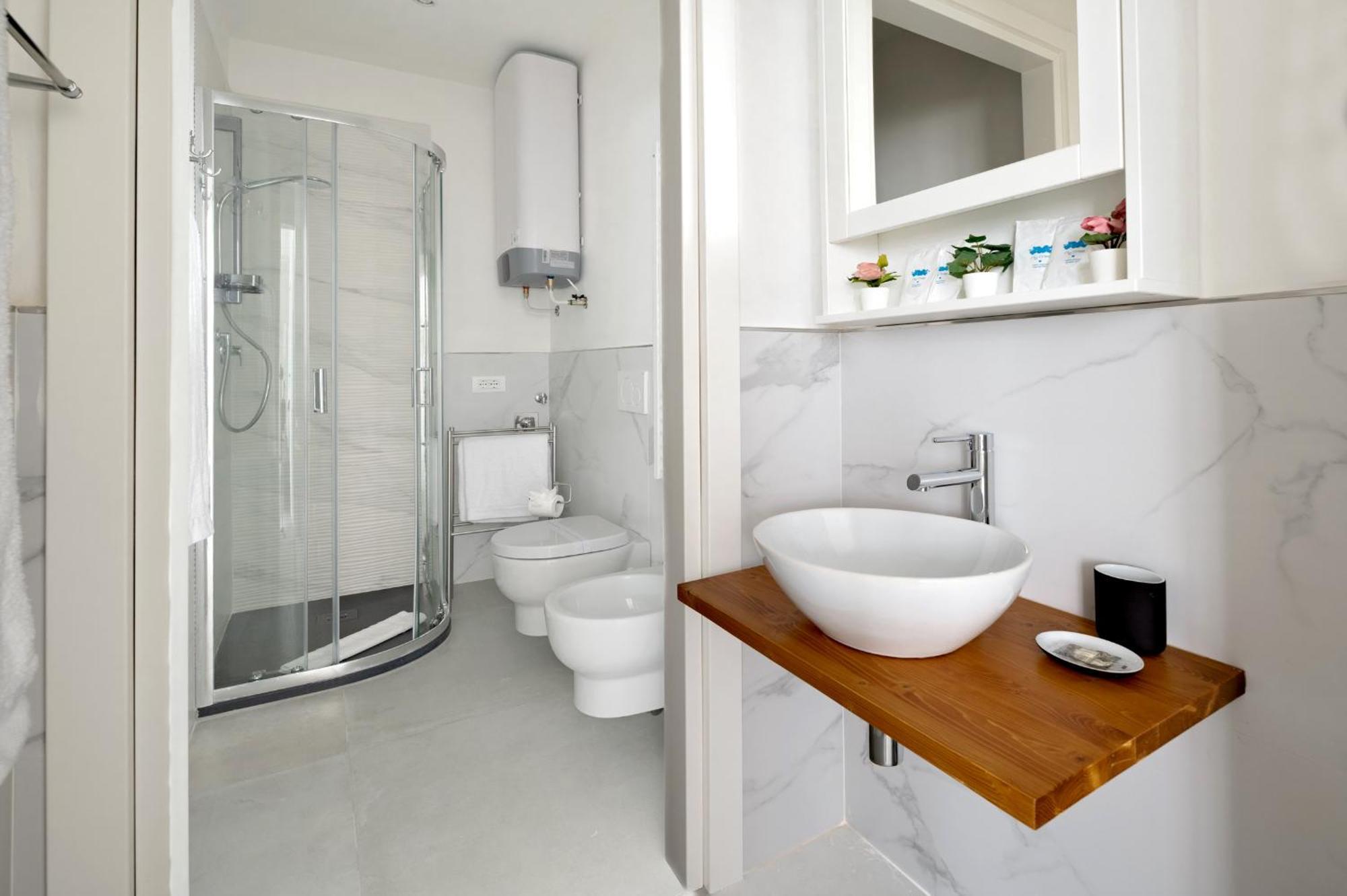 Via Ponte Alle Mosse, 19 - Florence Charming Apartments - A Chic, Newly Renovated Apartment Near Tram Leopolda, A Few Min From Downtown 외부 사진