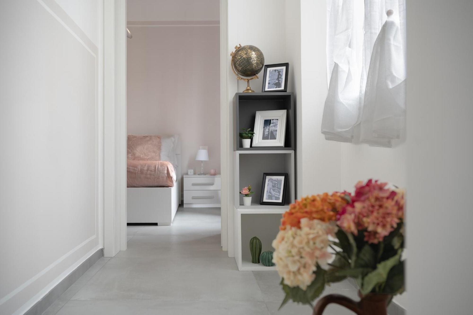 Via Ponte Alle Mosse, 19 - Florence Charming Apartments - A Chic, Newly Renovated Apartment Near Tram Leopolda, A Few Min From Downtown 외부 사진